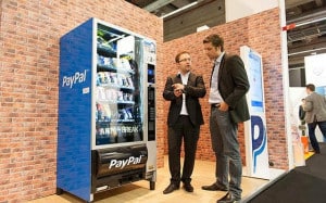 PayPal-Snackautomat auf der Mobikon.